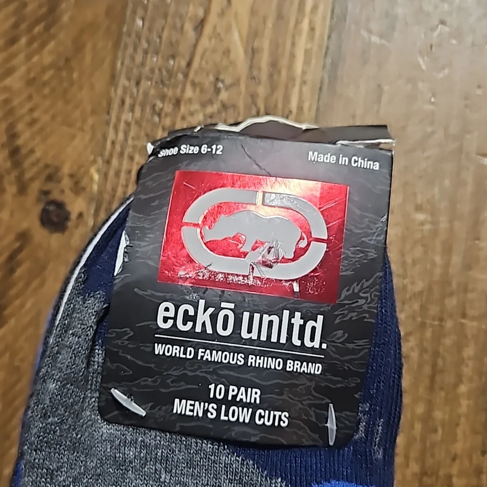 ECKO UNLTD 10 PACK LOW CUT SOCKS: NEW WITH TAGS